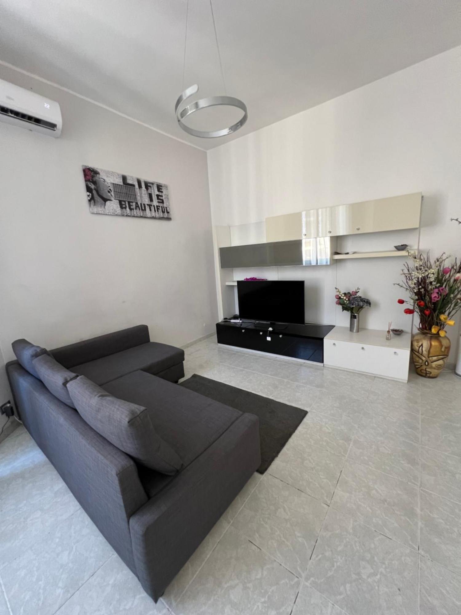 Port House Apartment Civitavecchia Exterior photo